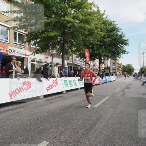 15.09.2024 - PSD Bank Halbmarathon Miley Keyser http://msf.ph/oto/7066023 15.09.2024 11:16:05 Ziel 410, 497, 502, 542, 560 meine-sportfotos.de