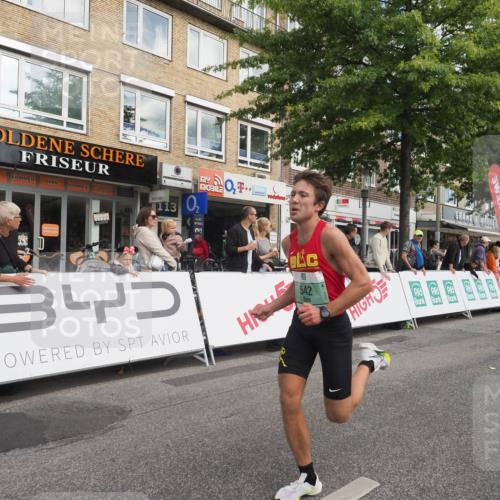 15.09.2024 - PSD Bank Halbmarathon Miley Keyser http://msf.ph/oto/7066043 15.09.2024 11:16:06 Ziel 407, 410, 497, 502, 542, 560 meine-sportfotos.de