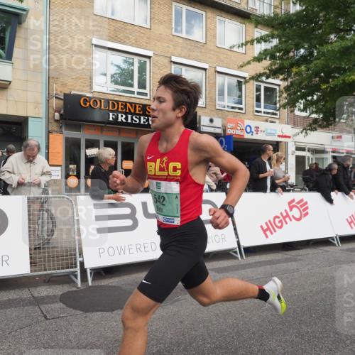 15.09.2024 - PSD Bank Halbmarathon Miley Keyser http://msf.ph/oto/7066053 15.09.2024 11:16:06 Ziel 407, 410, 497, 502, 542, 560 meine-sportfotos.de