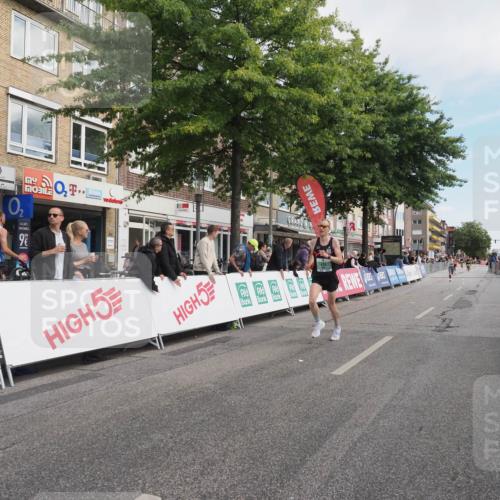 15.09.2024 - PSD Bank Halbmarathon Miley Keyser http://msf.ph/oto/7066063 15.09.2024 11:16:11 Ziel 407, 410, 497, 542, 560, 604, 632, 1013 meine-sportfotos.de