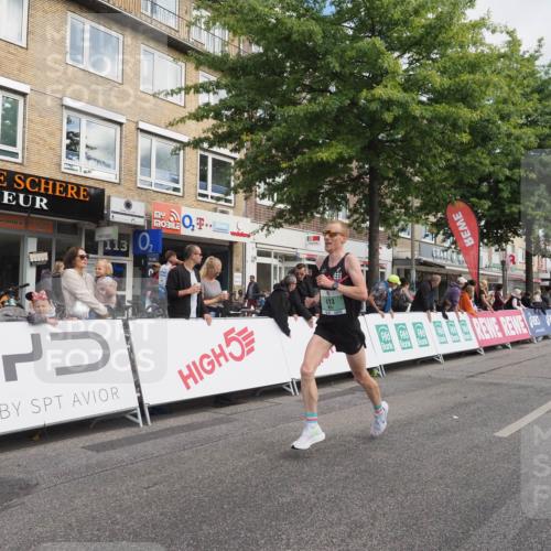 15.09.2024 - PSD Bank Halbmarathon Miley Keyser http://msf.ph/oto/7066089 15.09.2024 11:16:11 Ziel 407, 410, 497, 542, 560, 604, 632, 1013 meine-sportfotos.de