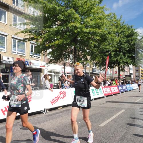15.09.2024 - PSD Bank Halbmarathon Miley Keyser http://msf.ph/oto/7066091 15.09.2024 12:16:59 Ziel 1157, 2117, 2270, 2277, 2526, 2686, 2969, 3102, 3109, 3118, 3140, 3193, 3493, 3494, 3558 meine-sportfotos.de