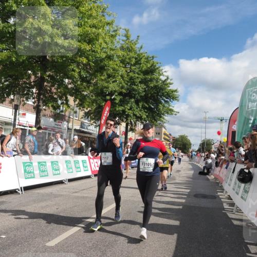 15.09.2024 - PSD Bank Halbmarathon Miley Keyser http://msf.ph/oto/7066114 15.09.2024 12:17:02 Ziel 1157, 1596, 2117, 2270, 2277, 2526, 2686, 2969, 3102, 3109, 3118, 3140, 3193, 3250, 3403, 3507, 3558 meine-sportfotos.de