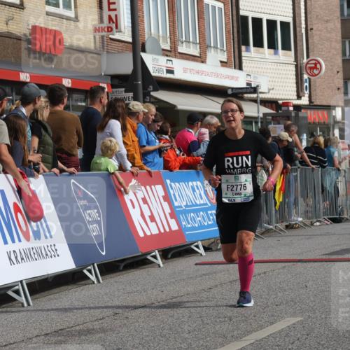 15.09.2024 - PSD Bank Halbmarathon Michael Strokosch http://msf.ph/oto/7066118 15.09.2024 11:59:02 Ziel 795, 1329, 1585, 1862, 1870, 2061, 2230, 2297, 2721, 2756, 2776, 2897, 2956 meine-sportfotos.de