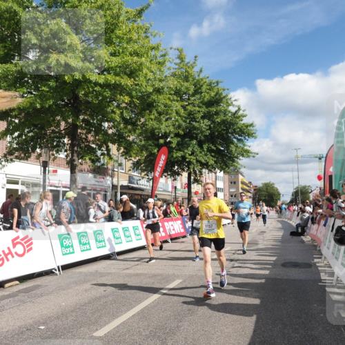 15.09.2024 - PSD Bank Halbmarathon Miley Keyser http://msf.ph/oto/7066137 15.09.2024 12:17:04 Ziel 1157, 1596, 2117, 2270, 2277, 2526, 2686, 2969, 3102, 3109, 3118, 3140, 3193, 3250, 3403, 3507, 3558 meine-sportfotos.de