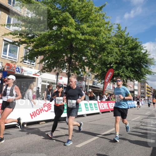 15.09.2024 - PSD Bank Halbmarathon Miley Keyser http://msf.ph/oto/7066187 15.09.2024 12:17:05 Ziel 1157, 1596, 2117, 2270, 2277, 2526, 2686, 2969, 3102, 3109, 3118, 3193, 3250, 3403, 3507, 3558 meine-sportfotos.de