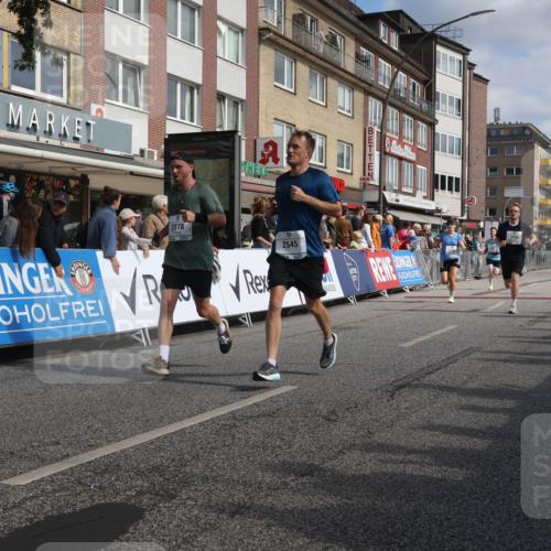 15.09.2024 - PSD Bank Halbmarathon Michael Strokosch http://msf.ph/oto/7066190 15.09.2024 11:59:12 Ziel 795, 1585, 1738, 1739, 1862, 2061, 2278, 2545, 2767, 2776, 2789, 2897, 3189 meine-sportfotos.de