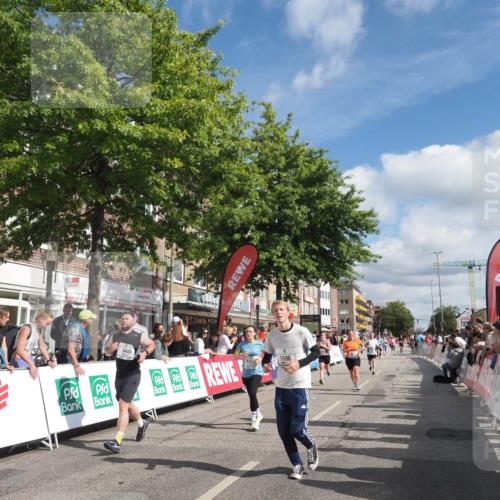 15.09.2024 - PSD Bank Halbmarathon Miley Keyser http://msf.ph/oto/7066231 15.09.2024 12:17:11 Ziel 792, 1157, 1596, 2117, 2270, 2277, 2305, 2306, 2686, 2969, 3109, 3118, 3130, 3193, 3250, 3403, 3425, 3507, 3558 meine-sportfotos.de