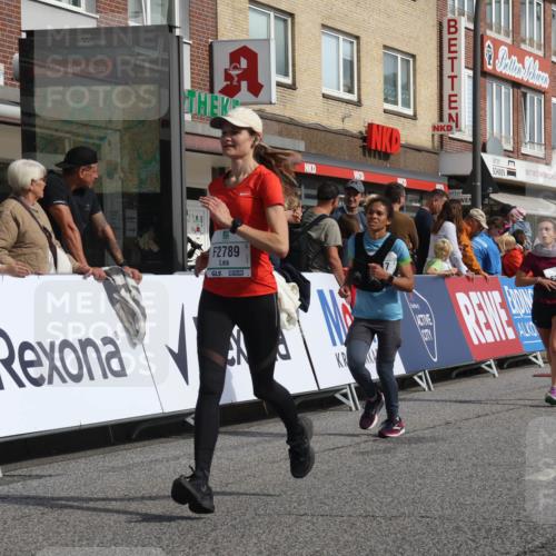 15.09.2024 - PSD Bank Halbmarathon Michael Strokosch http://msf.ph/oto/7066245 15.09.2024 11:59:21 Ziel 1554, 1738, 1739, 2004, 2061, 2142, 2278, 2545, 2767, 2789, 2817, 2876, 2950, 3189 meine-sportfotos.de