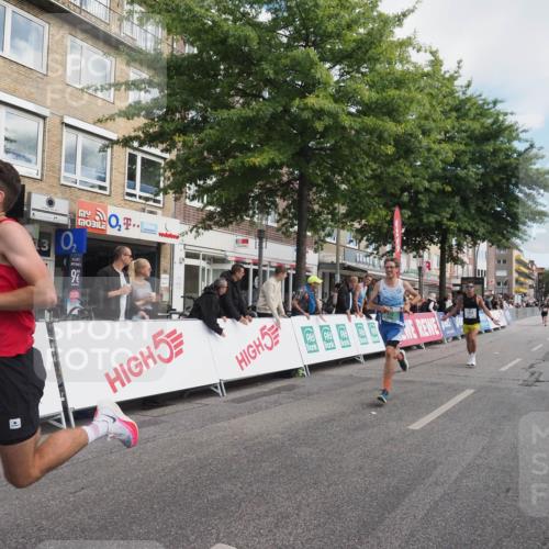 15.09.2024 - PSD Bank Halbmarathon Miley Keyser http://msf.ph/oto/7066252 15.09.2024 11:16:23 Ziel 407, 560, 604, 616, 632, 1002, 1003, 1013, 1016 meine-sportfotos.de