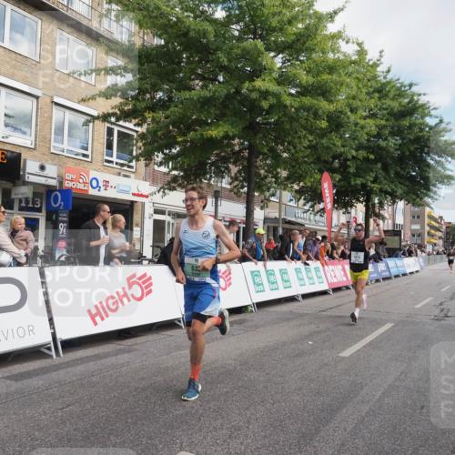 15.09.2024 - PSD Bank Halbmarathon Miley Keyser http://msf.ph/oto/7066268 15.09.2024 11:16:24 Ziel 407, 560, 604, 616, 632, 1002, 1003, 1013, 1016 meine-sportfotos.de