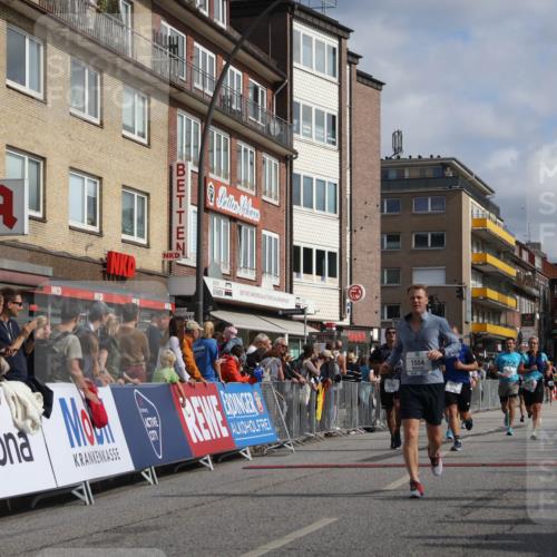 15.09.2024 - PSD Bank Halbmarathon Michael Strokosch http://msf.ph/oto/7066273 15.09.2024 11:59:25 Ziel 1139, 1455, 1554, 1665, 1738, 1739, 2004, 2142, 2767, 2783, 2789, 2817, 2876, 2950, 3189 meine-sportfotos.de