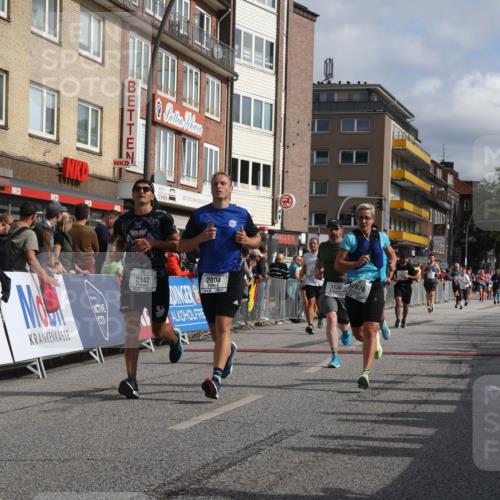 15.09.2024 - PSD Bank Halbmarathon Michael Strokosch http://msf.ph/oto/7066289 15.09.2024 11:59:28 Ziel 1139, 1455, 1554, 1665, 1738, 2004, 2046, 2142, 2783, 2789, 2817, 2876, 2950 meine-sportfotos.de