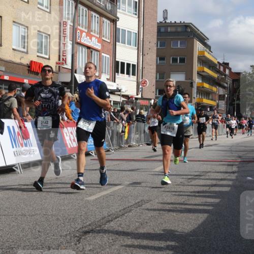 15.09.2024 - PSD Bank Halbmarathon Michael Strokosch http://msf.ph/oto/7066291 15.09.2024 11:59:28 Ziel 1139, 1455, 1554, 1665, 1738, 2004, 2046, 2142, 2783, 2789, 2817, 2876, 2950 meine-sportfotos.de