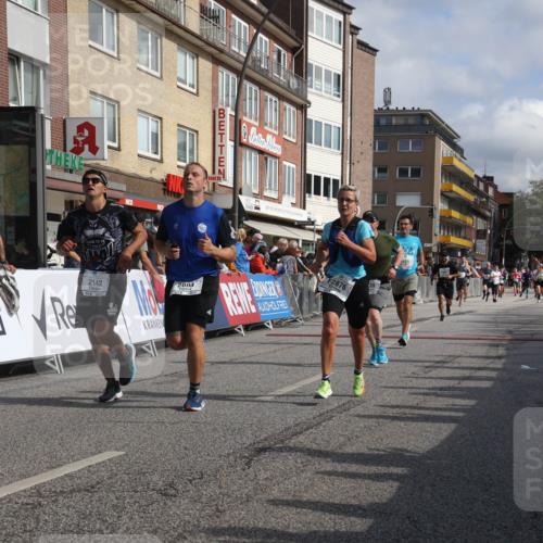 15.09.2024 - PSD Bank Halbmarathon Michael Strokosch http://msf.ph/oto/7066297 15.09.2024 11:59:29 Ziel 1139, 1455, 1554, 1665, 1738, 2004, 2046, 2142, 2783, 2789, 2817, 2876, 2950 meine-sportfotos.de