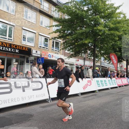 15.09.2024 - PSD Bank Halbmarathon Miley Keyser http://msf.ph/oto/7066347 15.09.2024 11:16:30 Ziel 595, 606, 616, 632, 1002, 1003, 1004, 1013, 1016 meine-sportfotos.de