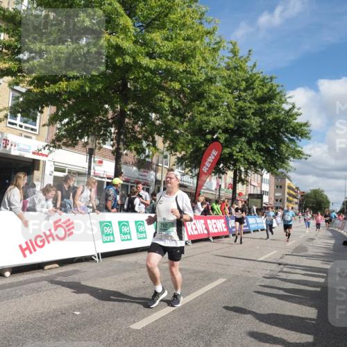 15.09.2024 - PSD Bank Halbmarathon Miley Keyser http://msf.ph/oto/7066349 15.09.2024 12:17:16 Ziel 792, 1596, 2270, 2277, 2305, 2306, 2931, 2932, 3118, 3130, 3250, 3403, 3425, 3507 meine-sportfotos.de
