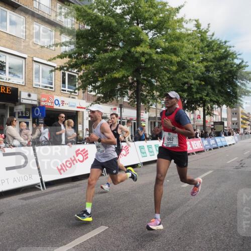 15.09.2024 - PSD Bank Halbmarathon Miley Keyser http://msf.ph/oto/7066374 15.09.2024 11:16:33 Ziel 595, 606, 616, 1002, 1003, 1004, 1016 meine-sportfotos.de