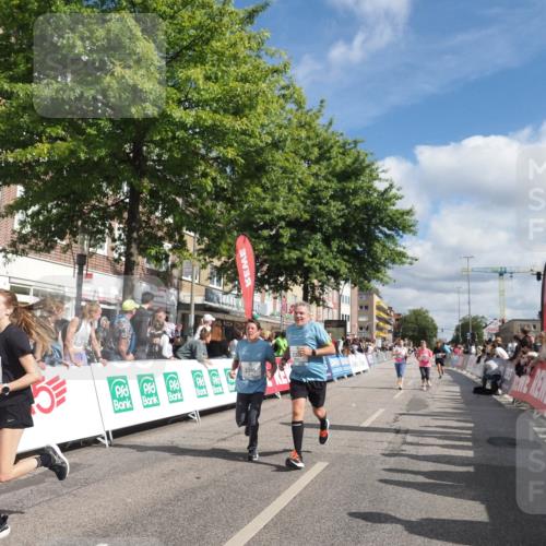 15.09.2024 - PSD Bank Halbmarathon Miley Keyser http://msf.ph/oto/7066381 15.09.2024 12:17:19 Ziel 792, 1596, 2282, 2305, 2306, 2931, 2932, 3130, 3250, 3403, 3425, 3507 meine-sportfotos.de