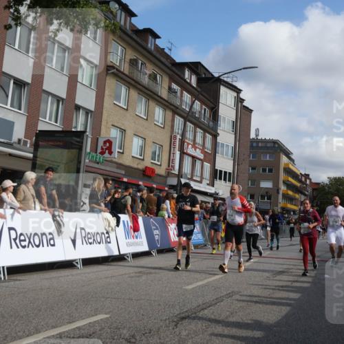 15.09.2024 - PSD Bank Halbmarathon Michael Strokosch http://msf.ph/oto/7066392 15.09.2024 11:59:43 Ziel 1455, 1555, 1614, 1665, 1844, 1902, 2046, 2071, 2151, 2418, 2558, 2752, 2783, 2807, 2841, 2864, 2874, 2949, 3177, 3523 meine-sportfotos.de