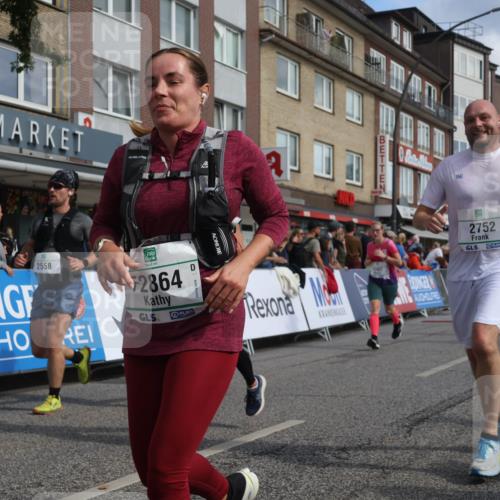 15.09.2024 - PSD Bank Halbmarathon Michael Strokosch http://msf.ph/oto/7066409 15.09.2024 11:59:47 Ziel 1555, 1576, 1614, 1837, 1844, 1902, 2071, 2151, 2161, 2418, 2558, 2752, 2795, 2799, 2807, 2841, 2864, 2874, 2949, 3177, 3523 meine-sportfotos.de