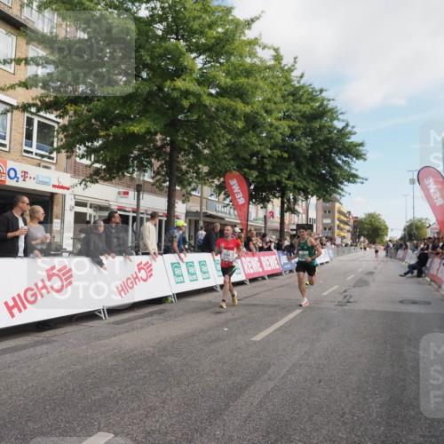 15.09.2024 - PSD Bank Halbmarathon Miley Keyser http://msf.ph/oto/7066410 15.09.2024 11:16:45 Ziel 595, 606, 621, 1004, 1007 meine-sportfotos.de