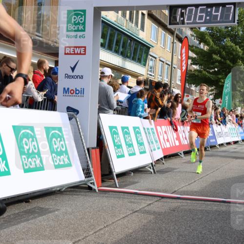 15.09.2024 - PSD Bank Halbmarathon Strokosch-Dieckow http://msf.ph/oto/7066423 15.09.2024 11:07:38 Ziel 462, 464, 469, 476, 482 meine-sportfotos.de