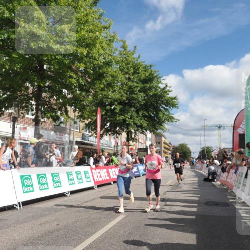 15.09.2024 - PSD Bank Halbmarathon Miley Keyser http://msf.ph/oto/7066425 15.09.2024 12:17:23 Ziel 792, 1596, 2282, 2305, 2306, 2931, 2932, 3130, 3250, 3403, 3425, 3507 meine-sportfotos.de