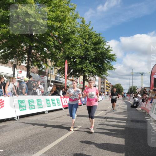 15.09.2024 - PSD Bank Halbmarathon Miley Keyser http://msf.ph/oto/7066438 15.09.2024 12:17:24 Ziel 792, 1596, 2282, 2305, 2306, 2931, 2932, 3130, 3425, 3507 meine-sportfotos.de