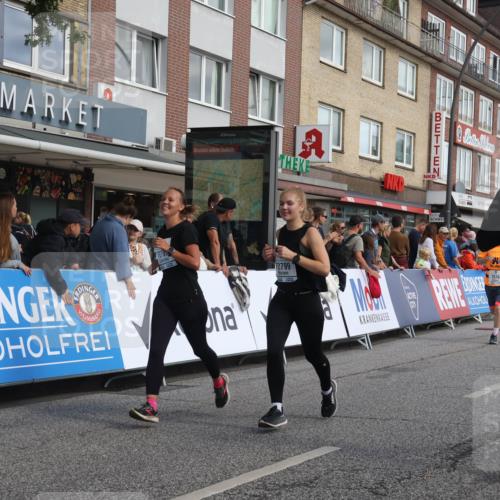 15.09.2024 - PSD Bank Halbmarathon Michael Strokosch http://msf.ph/oto/7066453 15.09.2024 11:59:54 Ziel 1555, 1576, 1614, 1691, 1725, 1837, 1844, 2071, 2161, 2415, 2558, 2752, 2791, 2795, 2799, 2807, 2864, 2949, 3026, 3098, 3177, 3523, 3550 meine-sportfotos.de