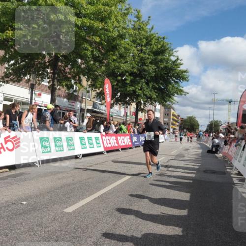 15.09.2024 - PSD Bank Halbmarathon Miley Keyser http://msf.ph/oto/7066456 15.09.2024 12:17:26 Ziel 792, 2282, 2305, 2306, 2931, 2932, 3020, 3130, 3425 meine-sportfotos.de