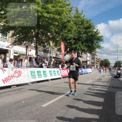 15.09.2024 - PSD Bank Halbmarathon Miley Keyser http://msf.ph/oto/7066473 15.09.2024 12:17:26 Ziel 792, 2282, 2305, 2306, 2931, 2932, 3020, 3130, 3425 meine-sportfotos.de