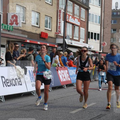 15.09.2024 - PSD Bank Halbmarathon Michael Strokosch http://msf.ph/oto/7066492 15.09.2024 11:59:59 Ziel 1576, 1625, 1691, 1725, 1837, 1844, 2071, 2161, 2415, 2714, 2791, 2795, 2799, 2807, 2983, 3026, 3098, 3177, 3550 meine-sportfotos.de