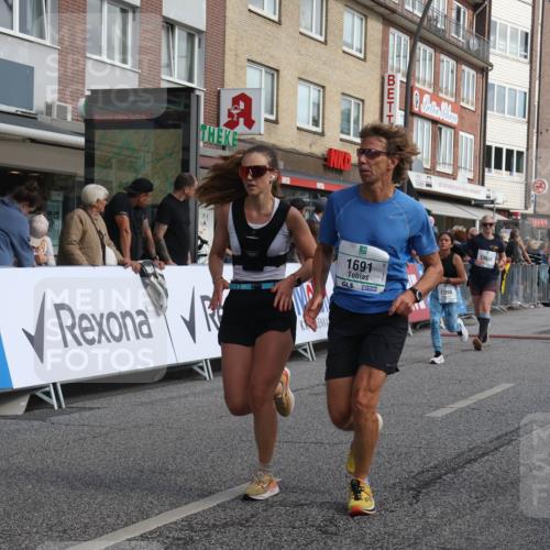 15.09.2024 - PSD Bank Halbmarathon Michael Strokosch http://msf.ph/oto/7066501 15.09.2024 12:00:00 Ziel 1576, 1625, 1691, 1725, 1837, 2071, 2161, 2415, 2714, 2791, 2795, 2799, 2983, 3026, 3098, 3177, 3550 meine-sportfotos.de