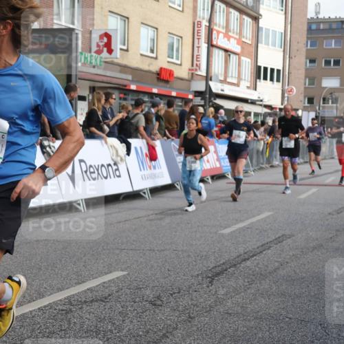 15.09.2024 - PSD Bank Halbmarathon Michael Strokosch http://msf.ph/oto/7066503 15.09.2024 12:00:01 Ziel 1576, 1625, 1691, 1725, 1837, 2161, 2415, 2713, 2714, 2791, 2795, 2799, 2983, 3026, 3098, 3177, 3519, 3550 meine-sportfotos.de
