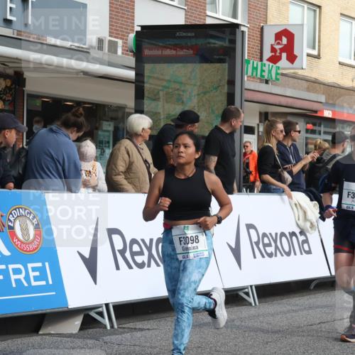 15.09.2024 - PSD Bank Halbmarathon Michael Strokosch http://msf.ph/oto/7066512 15.09.2024 12:00:02 Ziel 1576, 1625, 1691, 1725, 1837, 2161, 2415, 2713, 2714, 2791, 2795, 2799, 2826, 2983, 3026, 3098, 3519, 3550 meine-sportfotos.de