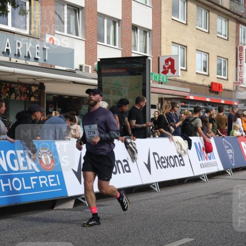 15.09.2024 - PSD Bank Halbmarathon Michael Strokosch http://msf.ph/oto/7066543 15.09.2024 12:00:06 Ziel 1258, 1546, 1576, 1625, 1691, 1725, 1952, 2415, 2713, 2714, 2778, 2791, 2826, 2983, 3026, 3098, 3445, 3519, 3550 meine-sportfotos.de