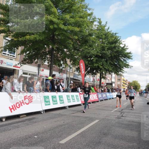 15.09.2024 - PSD Bank Halbmarathon Miley Keyser http://msf.ph/oto/7066564 15.09.2024 12:17:42 Ziel 983, 1515, 2549, 2665, 2702, 3010, 3020, 3072, 3155, 3260, 3302 meine-sportfotos.de