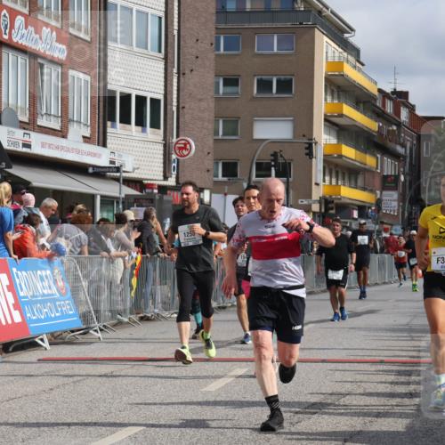15.09.2024 - PSD Bank Halbmarathon Michael Strokosch http://msf.ph/oto/7066566 15.09.2024 12:00:09 Ziel 1258, 1546, 1547, 1593, 1625, 1691, 1725, 1952, 2713, 2714, 2778, 2791, 2826, 2983, 3026, 3098, 3445, 3519, 3550 meine-sportfotos.de