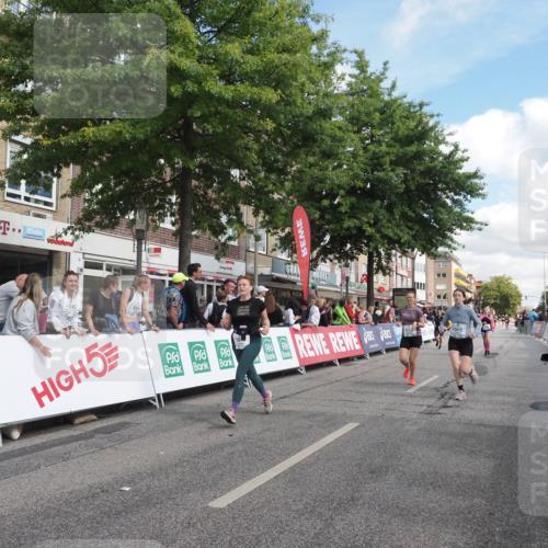 15.09.2024 - PSD Bank Halbmarathon Miley Keyser http://msf.ph/oto/7066577 15.09.2024 12:17:43 Ziel 983, 1515, 2424, 2549, 2665, 2702, 3010, 3020, 3072, 3155, 3260, 3302 meine-sportfotos.de