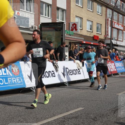 15.09.2024 - PSD Bank Halbmarathon Michael Strokosch http://msf.ph/oto/7066599 15.09.2024 12:00:13 Ziel 1258, 1546, 1547, 1593, 1625, 1725, 1848, 1952, 1960, 2357, 2713, 2714, 2778, 2826, 2983, 3098, 3445, 3519, 3550 meine-sportfotos.de