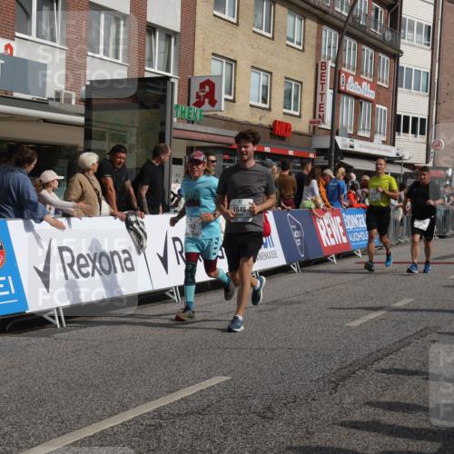 15.09.2024 - PSD Bank Halbmarathon Michael Strokosch http://msf.ph/oto/7066604 15.09.2024 12:00:13 Ziel 1258, 1546, 1547, 1593, 1625, 1725, 1848, 1952, 1960, 2357, 2713, 2714, 2778, 2826, 2983, 3098, 3445, 3519, 3550 meine-sportfotos.de