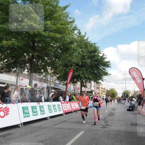 15.09.2024 - PSD Bank Halbmarathon Miley Keyser http://msf.ph/oto/7066610 15.09.2024 12:17:46 Ziel 983, 1515, 2298, 2424, 2549, 2665, 2702, 2762, 3010, 3020, 3072, 3084, 3155, 3260, 3302 meine-sportfotos.de