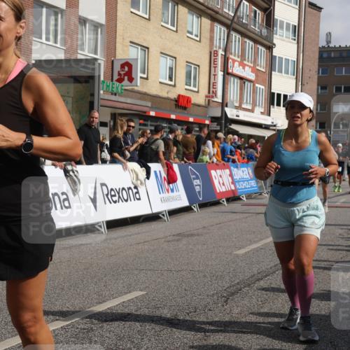 15.09.2024 - PSD Bank Halbmarathon Michael Strokosch http://msf.ph/oto/7066633 15.09.2024 12:00:17 Ziel 1258, 1546, 1547, 1593, 1625, 1848, 1852, 1952, 1960, 2047, 2357, 2570, 2713, 2714, 2778, 2826, 3445, 3519 meine-sportfotos.de