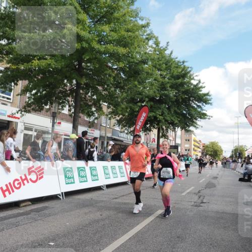 15.09.2024 - PSD Bank Halbmarathon Miley Keyser http://msf.ph/oto/7066642 15.09.2024 12:17:47 Ziel 983, 1515, 2298, 2424, 2549, 2665, 2702, 2762, 3010, 3020, 3072, 3084, 3155, 3260, 3302 meine-sportfotos.de