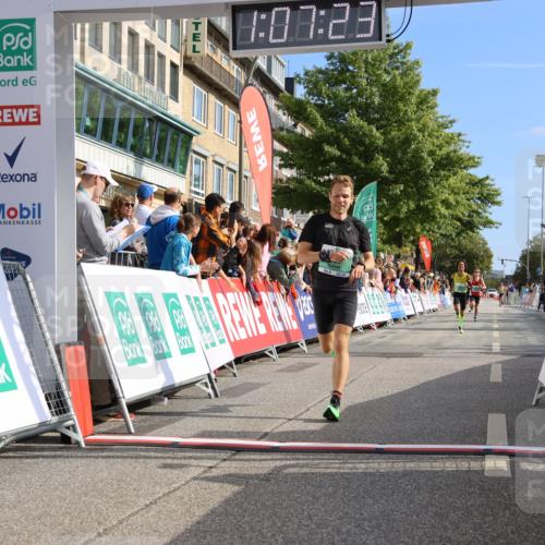 15.09.2024 - PSD Bank Halbmarathon Strokosch-Dieckow http://msf.ph/oto/7066650 15.09.2024 11:08:14 Ziel 403, 408, 479, 483 meine-sportfotos.de