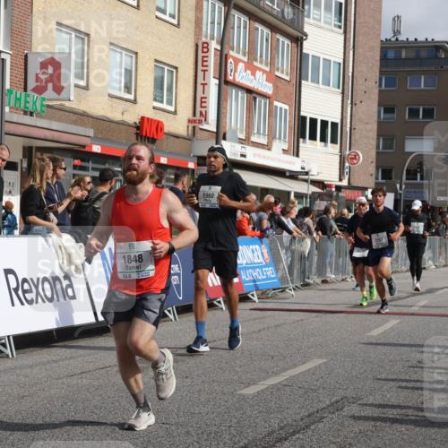 15.09.2024 - PSD Bank Halbmarathon Michael Strokosch http://msf.ph/oto/7066651 15.09.2024 12:00:19 Ziel 1258, 1546, 1547, 1593, 1625, 1848, 1852, 1952, 1960, 2047, 2357, 2570, 2713, 2778, 2826, 3445, 3519 meine-sportfotos.de