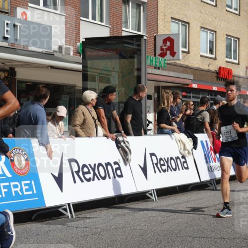 15.09.2024 - PSD Bank Halbmarathon Michael Strokosch http://msf.ph/oto/7066674 15.09.2024 12:00:21 Ziel 1258, 1338, 1546, 1547, 1593, 1848, 1852, 1952, 1960, 2047, 2357, 2570, 2713, 2778, 2826, 3445, 3519 meine-sportfotos.de