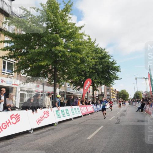 15.09.2024 - PSD Bank Halbmarathon Miley Keyser http://msf.ph/oto/7066677 15.09.2024 11:17:12 Ziel 536, 561, 575, 591, 601, 607, 623, 629, 847, 857, 1005 meine-sportfotos.de