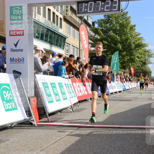 15.09.2024 - PSD Bank Halbmarathon Strokosch-Dieckow http://msf.ph/oto/7066716 15.09.2024 11:08:14 Ziel 403, 408, 479, 483 meine-sportfotos.de